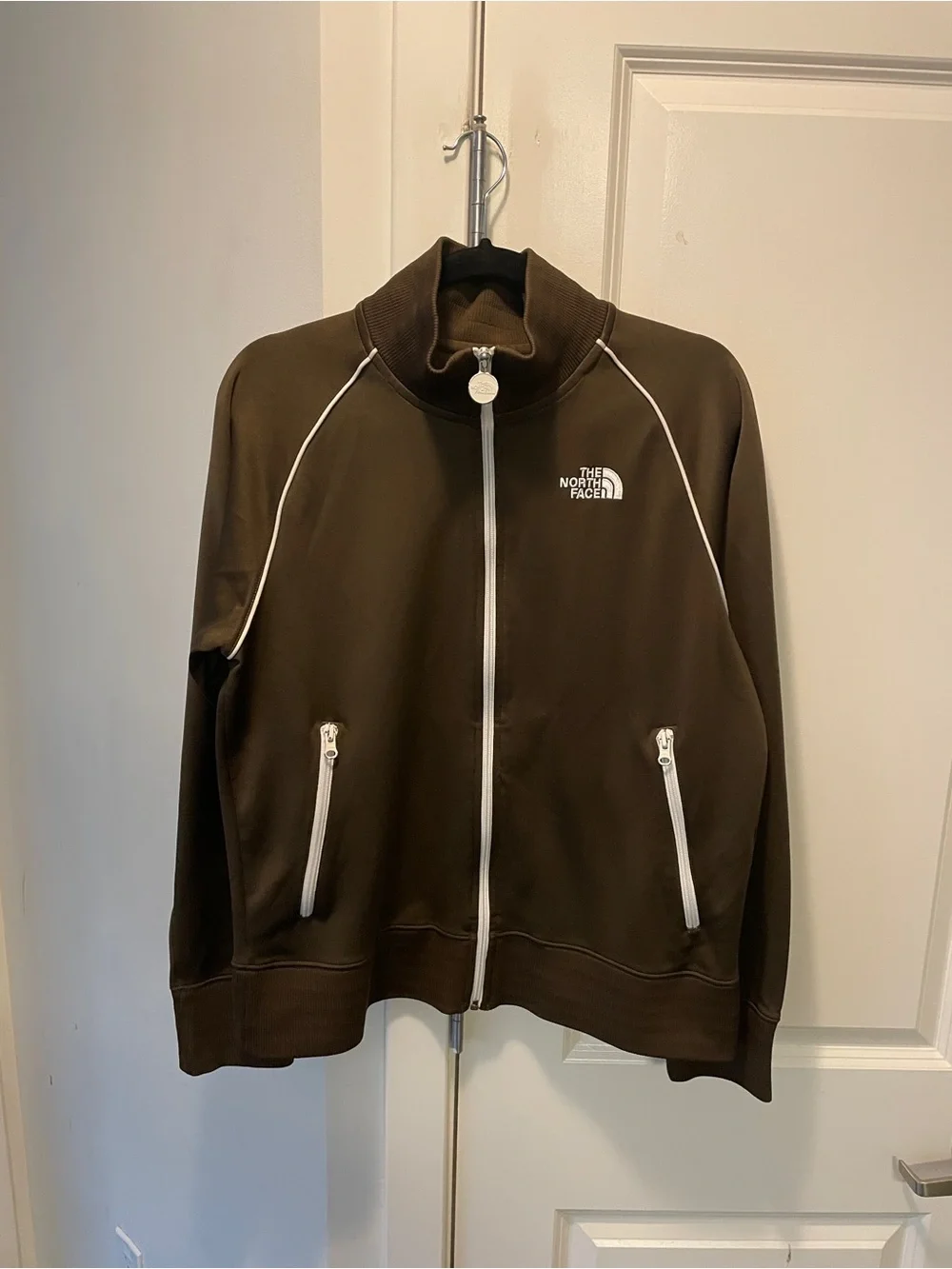 The North Face Men's Dark Brown Lightweight Zip-Front Jacket with White Trim